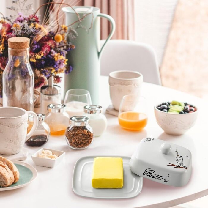 Маслянка з ручкою для 250 г вершкового масла, високоякісна кераміка, білий колір з квітковим та бджолиним візерунком, порцеляна, класична маслянка, маслянка, контейнер для масла, коробка для масла, можна мити в посудомийній машині (типу &quotптах&quot).