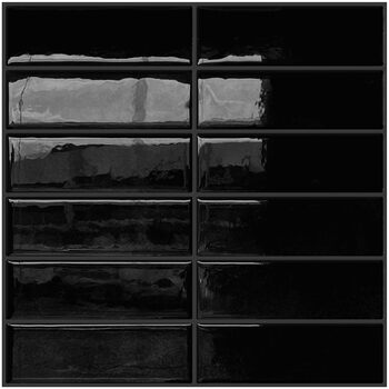 колір: чорний