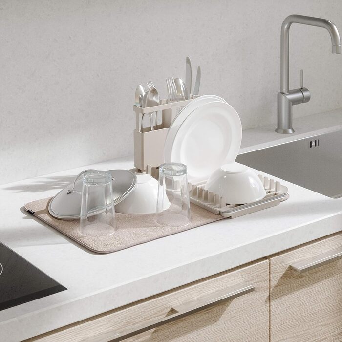 Подставка-сушилка для посуды с ковриком 51 х 57 см цвет лат. Udry Over the Sink Umbra