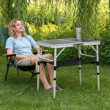 Складной кемпинговый стол алюминиевый регулируемый по высоте и легкий, с сетчатой поверхностью и S-образными крючками. Прочный уличный стол для пикника, рыбалки и сада (черный)