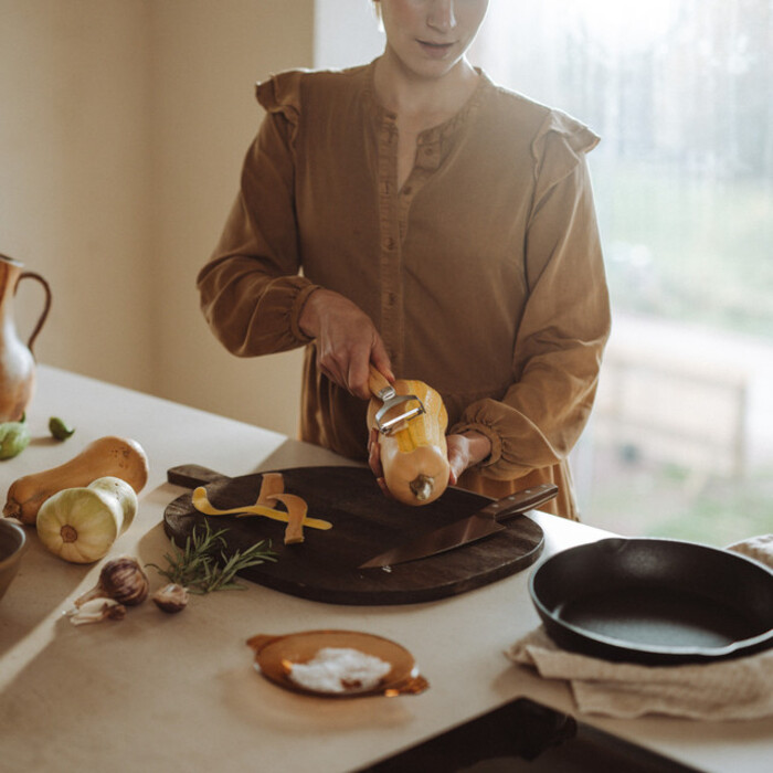 Нож для чистки y-образный Fiskars Folken (1075682)