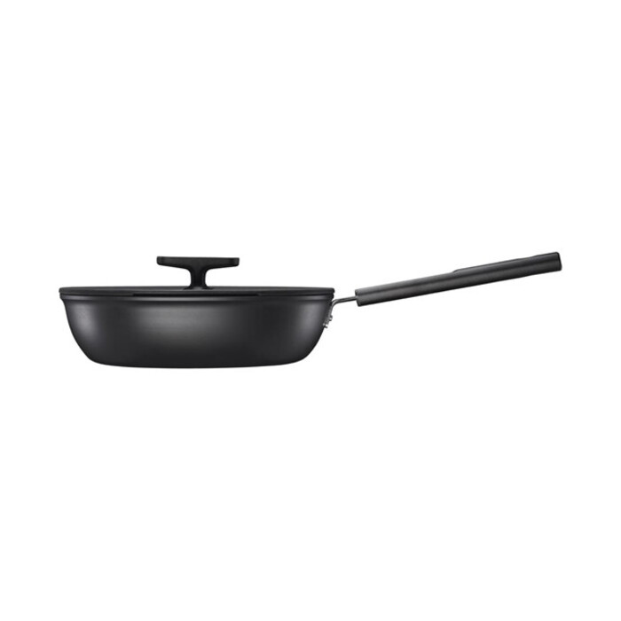 Сотейник Fiskars Hard Face 24 см (1075528)