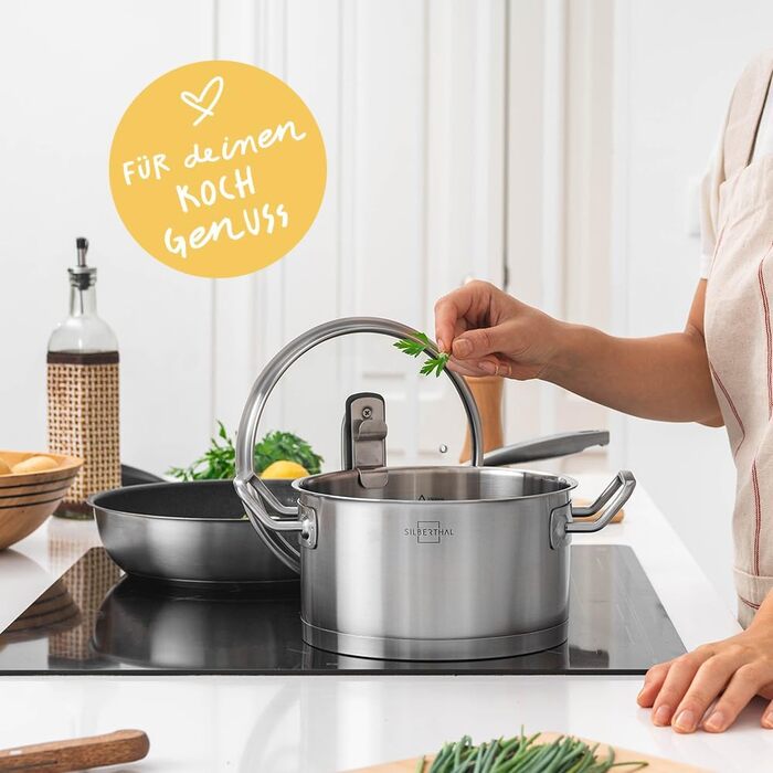 Набір каструль з нержавіючої сталі зі скляними кришками, 3 предмети Silberthal