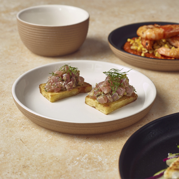 Тарелка 18*h 2.3 см см, Kava White Stoneware Ribbed, GenWare