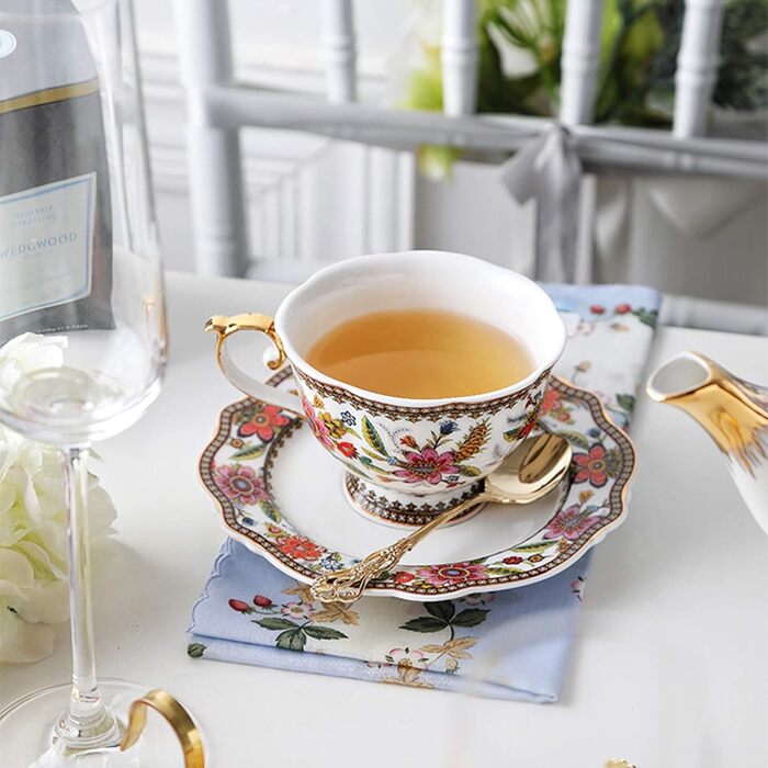 Набір чашок fanquare Blume Fine Bone China, вінтажна порцелянова кавова чашка з блюдцем, 200 мл (червоний)