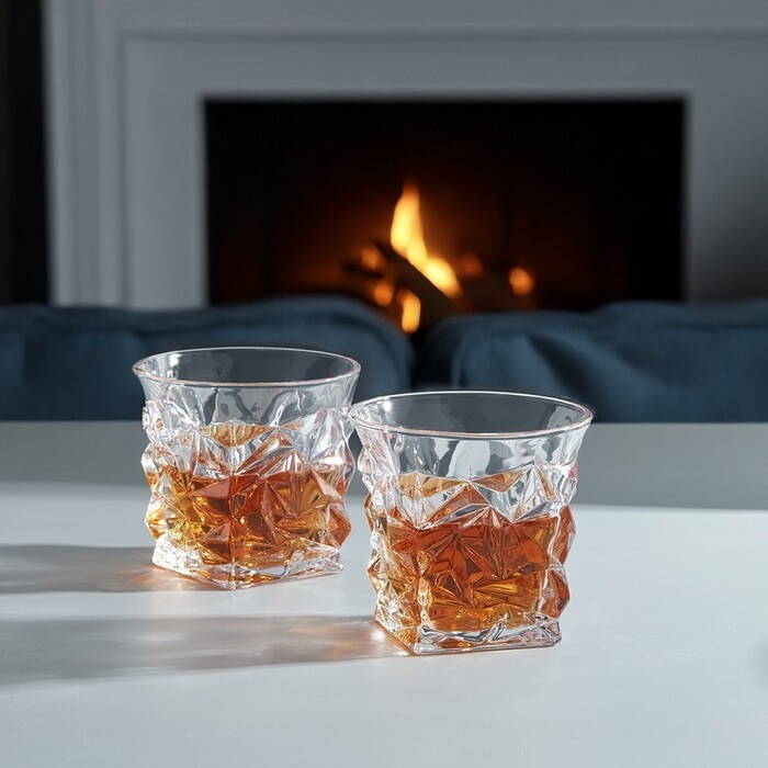 Набор из 2-х стаканов Fissman для виски 290 мл (13680)