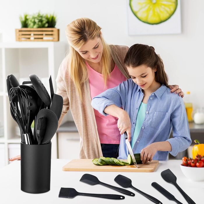 Набір кухонного приладдя, 49 предметів, чорний TAVADA