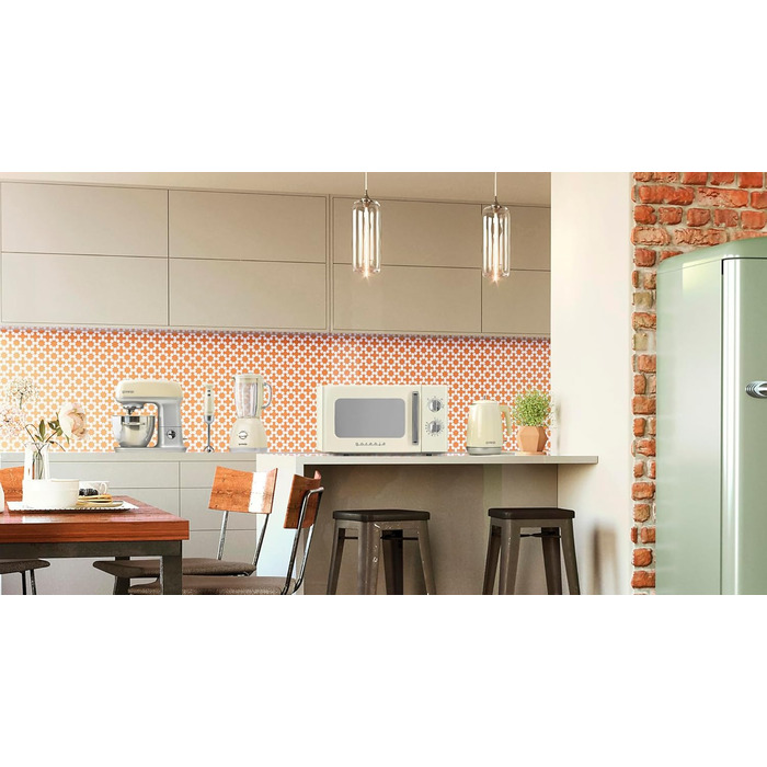 Мікрохвильова піч Gorenje MO20A3WH / 20 л / 800 Вт / AquaClean / AutoMenu / Сенсорне керування / LED-дисплей / Функція розморожування / 5 рівнів потужності / Блокування від дітей / Білий (Ретро, Шампанське)