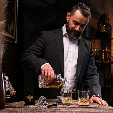 Подарочный набор для виски 700 мл, 2 бокала, 8 камней Whisiskey