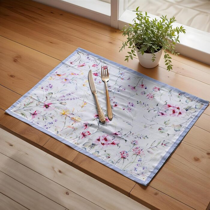 Серветки Maison d&39Hermine зі 100 бавовни, набір з 4 шт. , декоративні серветки, пасхальні серветки, які можна прати, для свят, вечерь, весни, літа (33 см x 48 см) (Літні квіти.)