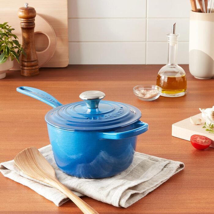 Чугунный сотейник Ø 16 см, 1,5 л с крышкой, синий Марсель Signature Le Creuset