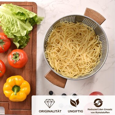 Металеве сито для пасти з дерев'яною ручкою 22 см beifeier